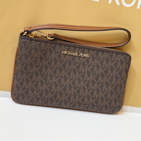 Michael Kors Jet Set Travel TZ Wristlet MK Brown - Picture 10 of 14